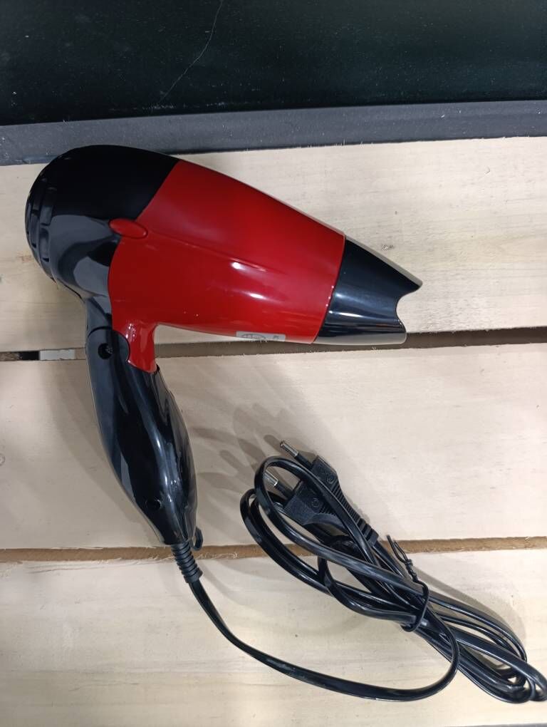 سشوار مسافرتی تاشو رومانتیک SD-1138 سبک و کمحجم